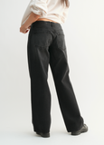 BLACK LOW RISE SLOUCHY DENIM